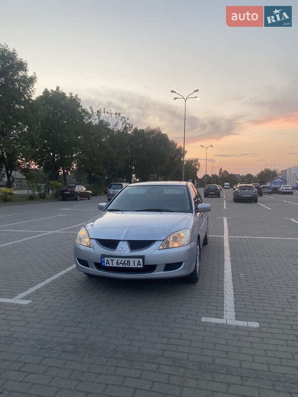 Седан Mitsubishi Lancer 2003 в Коломиї