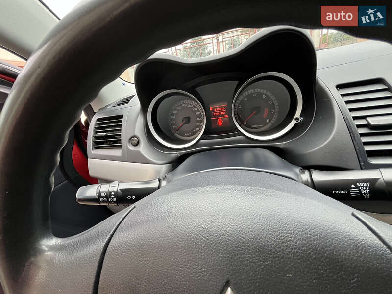 Седан Mitsubishi Lancer 2008 в Львове
