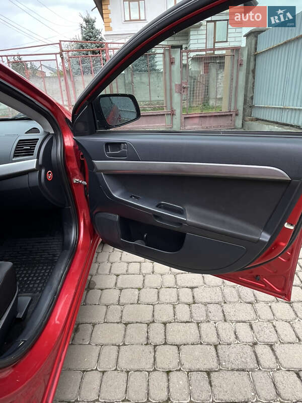 Седан Mitsubishi Lancer 2008 в Львове