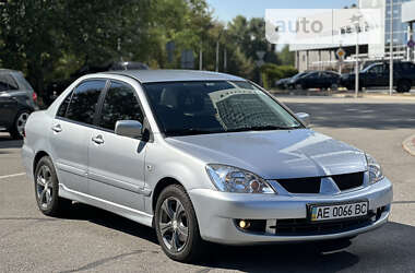 Седан Mitsubishi Lancer 2006 в Киеве