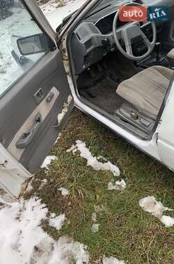 Хэтчбек Mitsubishi Lancer 1987 в 