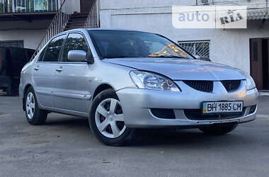 Седан Mitsubishi Lancer 2004 в Одессе