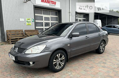 Седан Mitsubishi Lancer 2005 в Сарнах