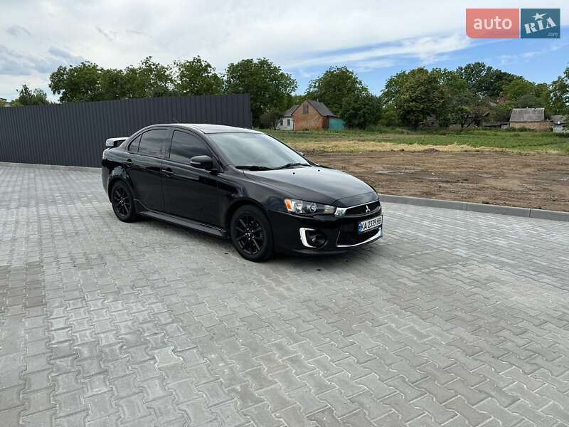 Седан Mitsubishi Lancer 2017 в Одесі