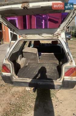 Хэтчбек Mitsubishi Lancer 1987 в 