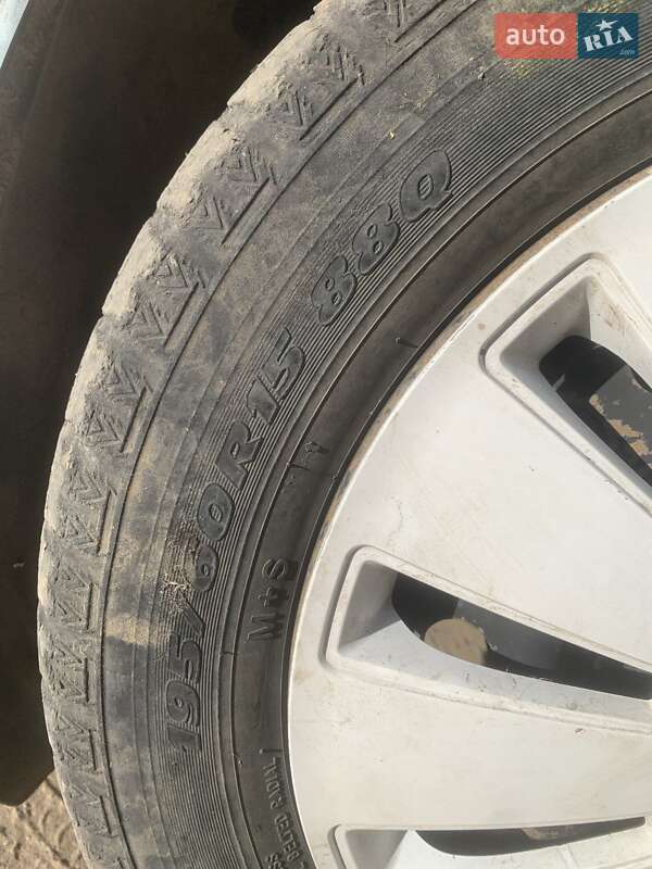 Хэтчбек Mitsubishi Lancer 1987 в Ильинцах фото 11 Хэтчбек Mitsubishi Lancer 1987 в Ильинцах