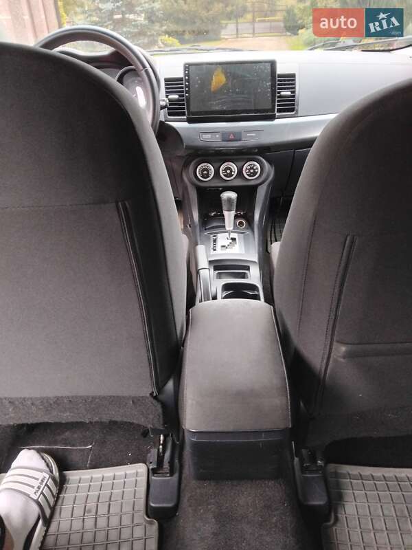 Седан Mitsubishi Lancer 2008 в Ивано-Франковске