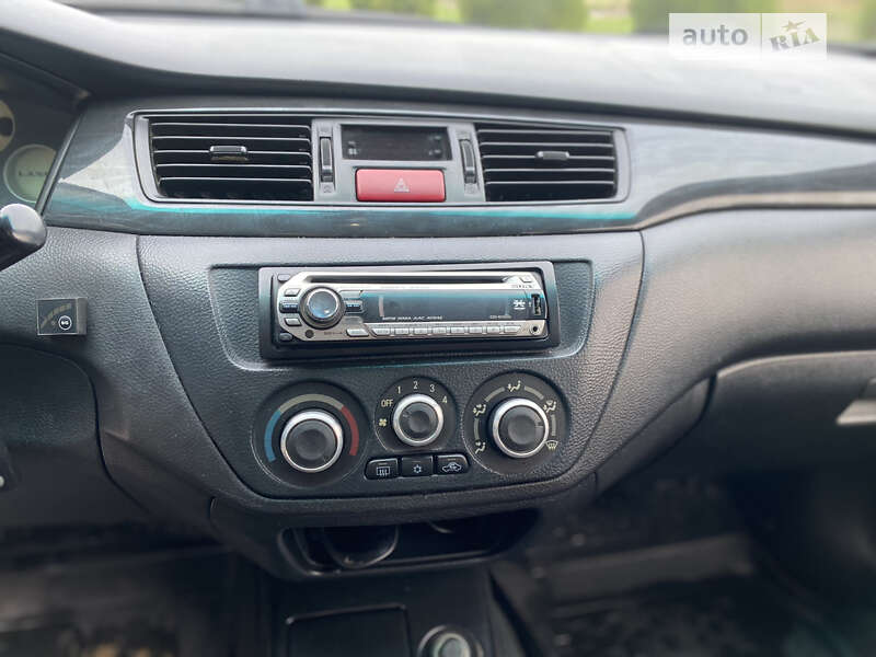 Седан Mitsubishi Lancer 2005 в Вінниці