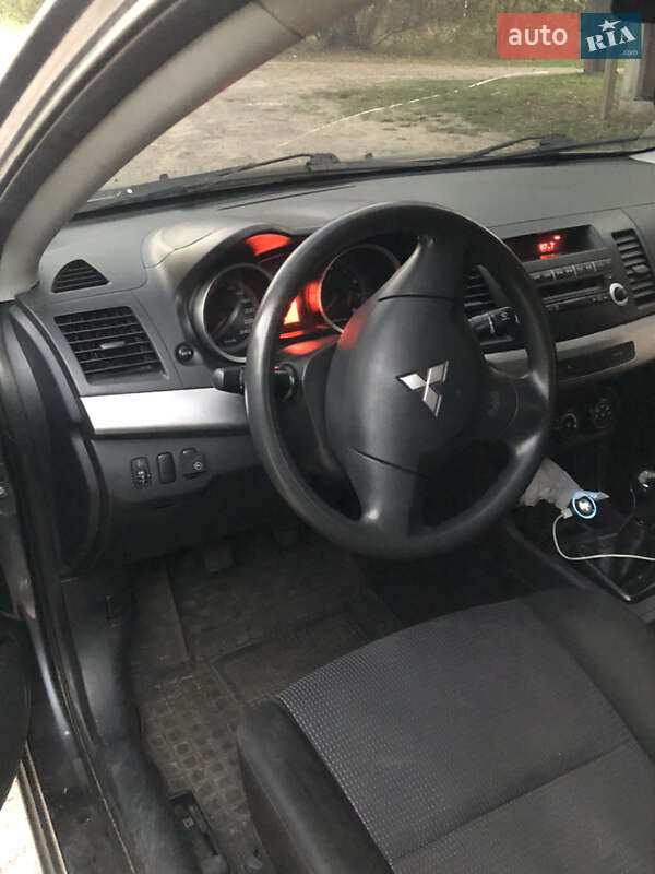 Седан Mitsubishi Lancer 2007 в Вишневому