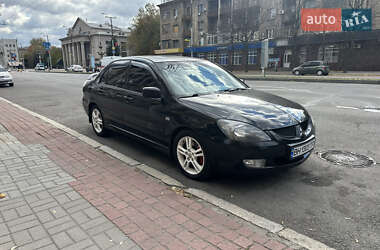 Седан Mitsubishi Lancer 2005 в Запоріжжі