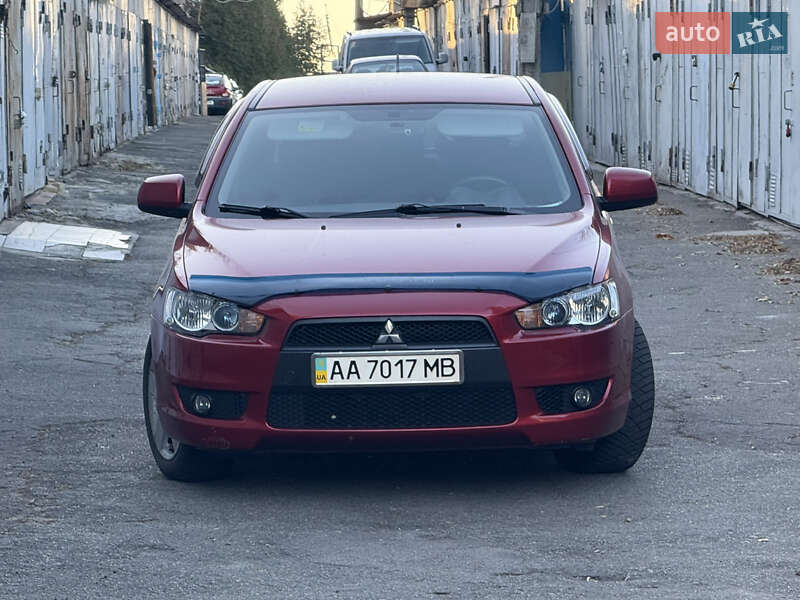 Седан Mitsubishi Lancer 2007 в Києві