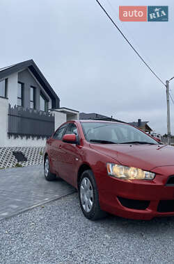 Седан Mitsubishi Lancer 2008 в Ровно