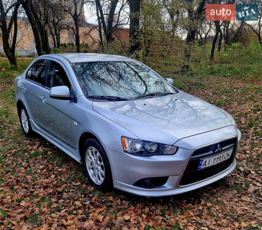 2013 Mitsubishi Lancer - мініатюра 14