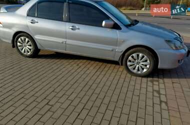 Седан Mitsubishi Lancer 2006 в Хмельницком