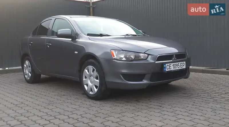 Mitsubishi Lancer