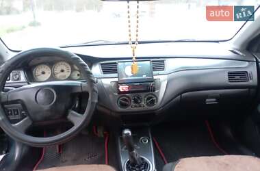 Седан Mitsubishi Lancer 2005 в Черкасах