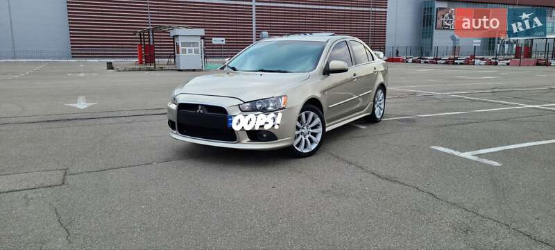 Седан Mitsubishi Lancer 2008 в Киеве