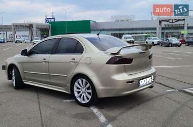 Седан Mitsubishi Lancer 2008 в Киеве