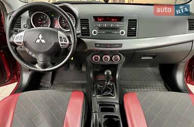 Хэтчбек Mitsubishi Lancer 2010 в Сумах