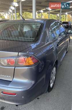 Седан Mitsubishi Lancer 2011 в 