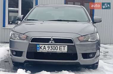 Седан Mitsubishi Lancer 2015 в Козятині