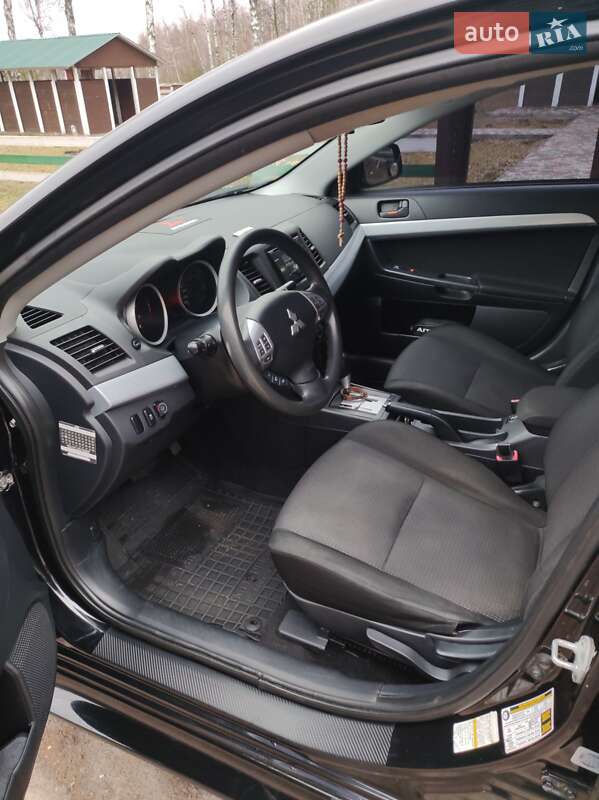 Седан Mitsubishi Lancer 2011 в Коростені