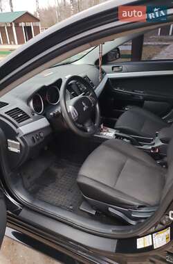 Седан Mitsubishi Lancer 2011 в 