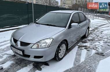 Седан Mitsubishi Lancer 2009 в Києві