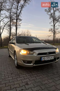 Седан Mitsubishi Lancer 2008 в Виннице