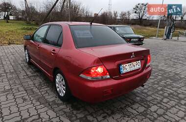 Седан Mitsubishi Lancer 2005 в Радехове