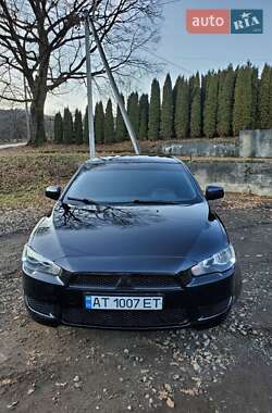 Седан Mitsubishi Lancer 2010 в Хусте