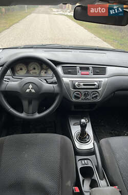 Седан Mitsubishi Lancer 2006 в Львове