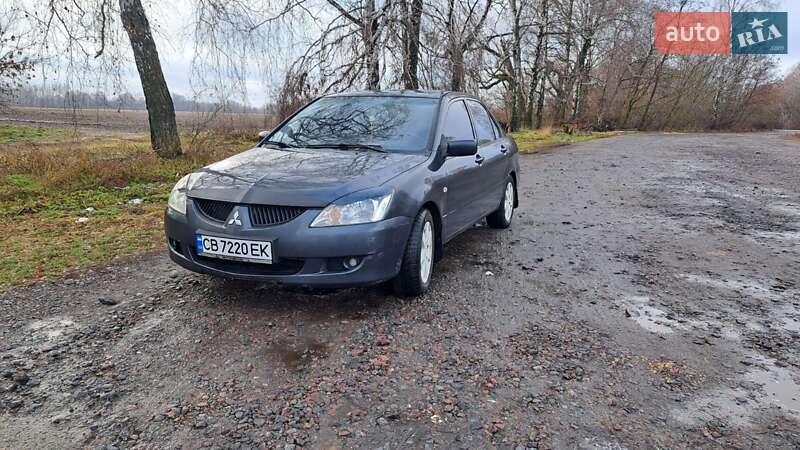 Седан Mitsubishi Lancer 2004 в Чернигове