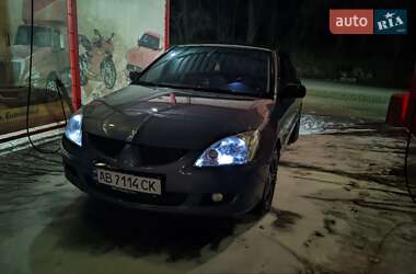 Седан Mitsubishi Lancer 2005 в Ободівці