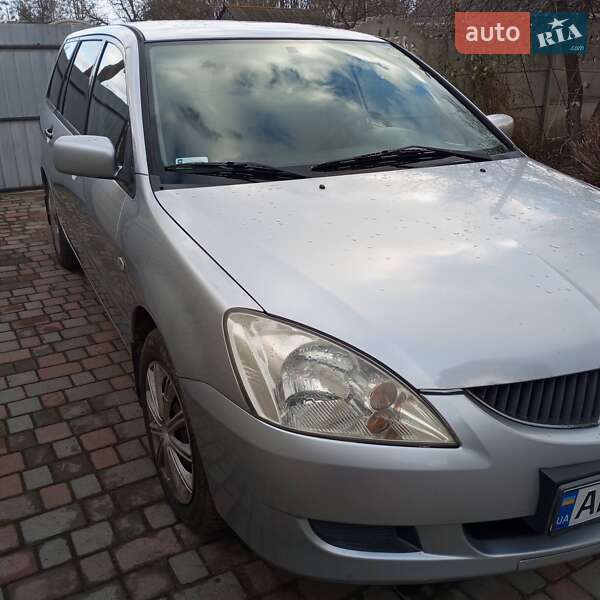 Універсал Mitsubishi Lancer 2004 в Лугинах