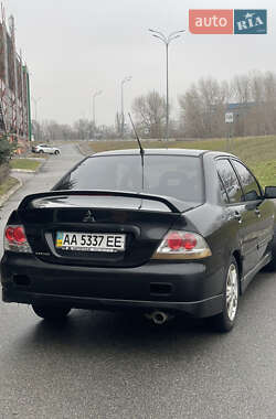 Седан Mitsubishi Lancer 2006 в Києві