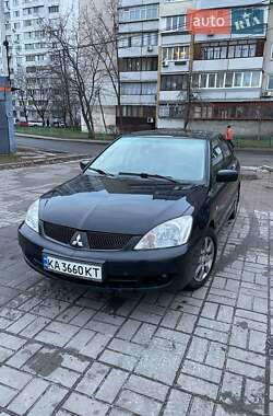 Седан Mitsubishi Lancer 2006 в Киеве