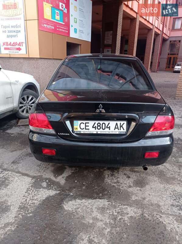 Седан Mitsubishi Lancer 2008 в Черновцах