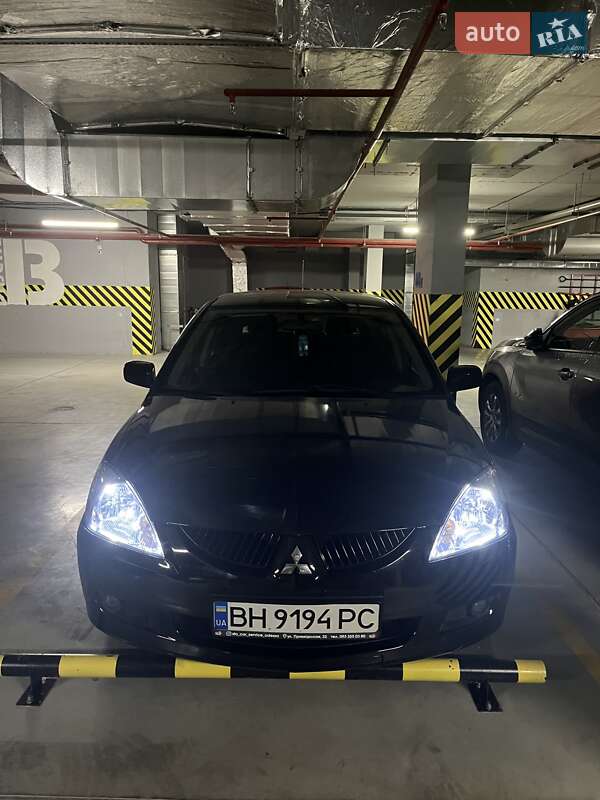 Седан Mitsubishi Lancer 2008 в Одессе