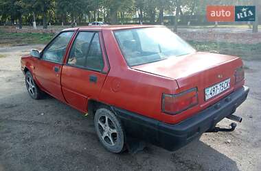 Седан Mitsubishi Lancer 1987 в Полтаве