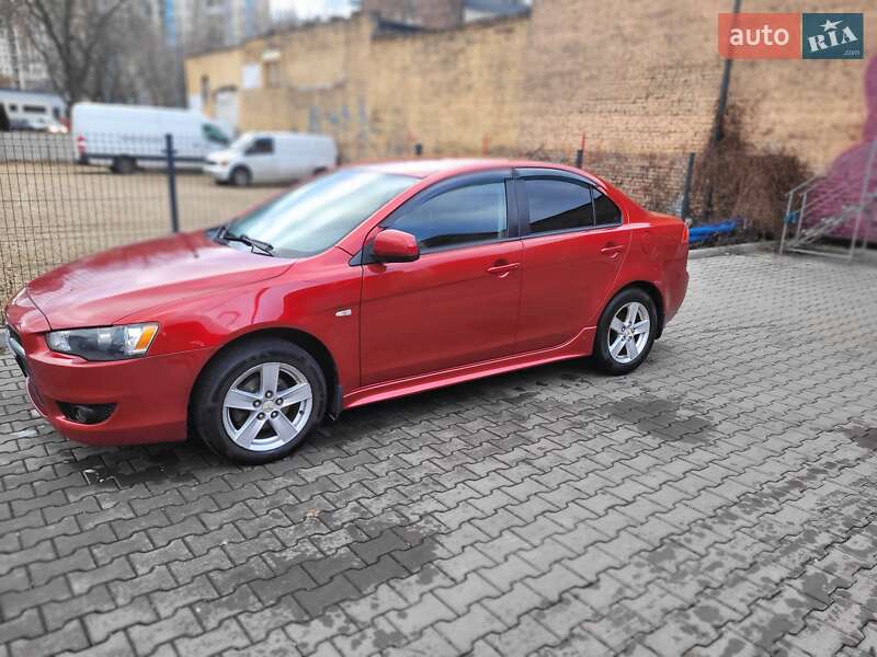 Седан Mitsubishi Lancer 2008 в Острозі