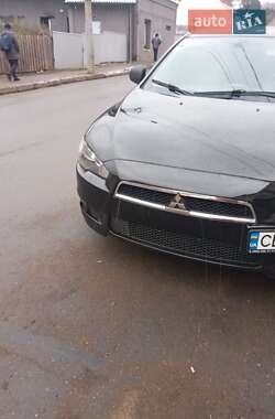 Седан Mitsubishi Lancer 2007 в Черновцах