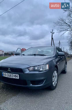 Седан Mitsubishi Lancer 2007 в Киеве