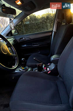 Седан Mitsubishi Lancer 2004 в 