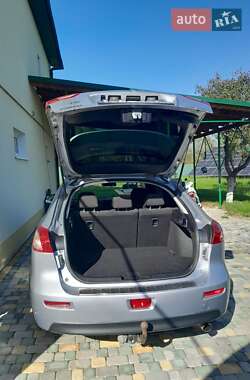 Хэтчбек Mitsubishi Lancer 2010 в 