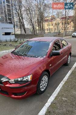 Седан Mitsubishi Lancer 2009 в Чернигове