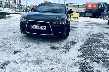 Седан Mitsubishi Lancer 2015 в Києві