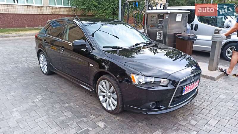 Хэтчбек Mitsubishi Lancer 2009 в Кривом Роге