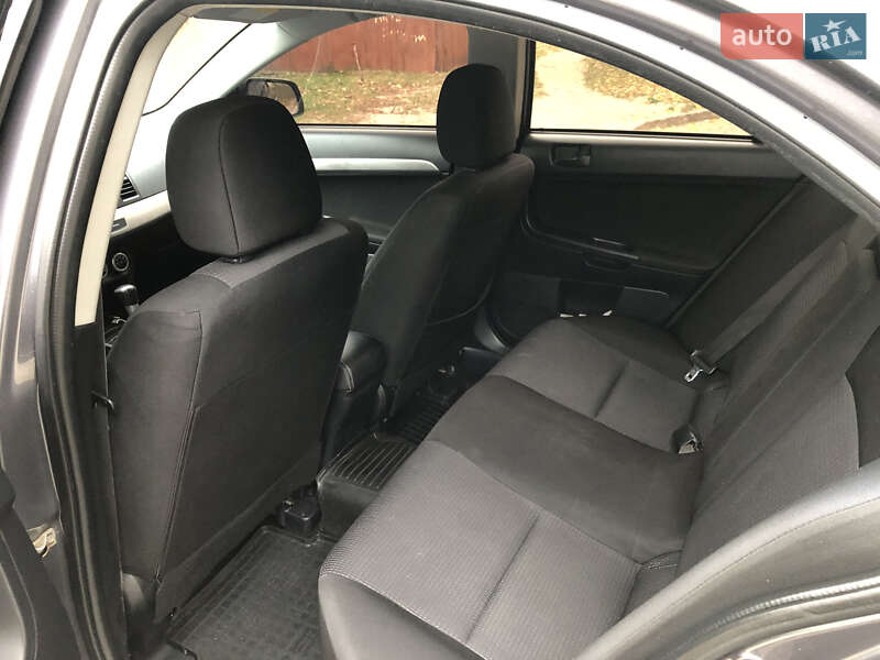 Седан Mitsubishi Lancer 2008 в Вишневом