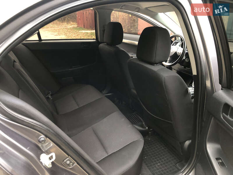 Седан Mitsubishi Lancer 2008 в Вишневом